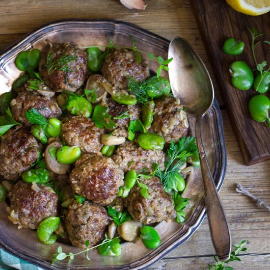 Meatballs with Broad Beans