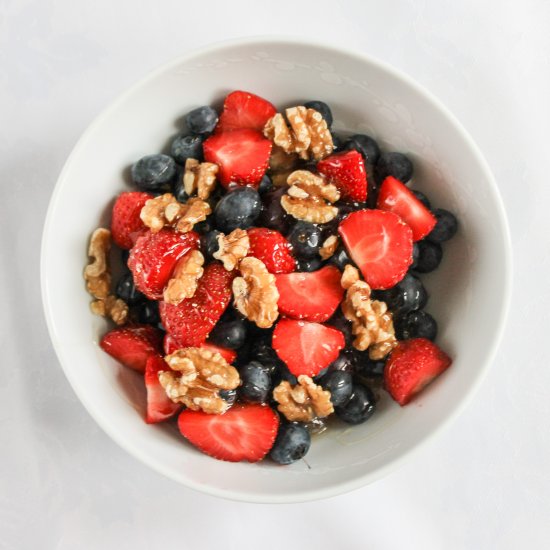 Skyr Breakfast Bowl