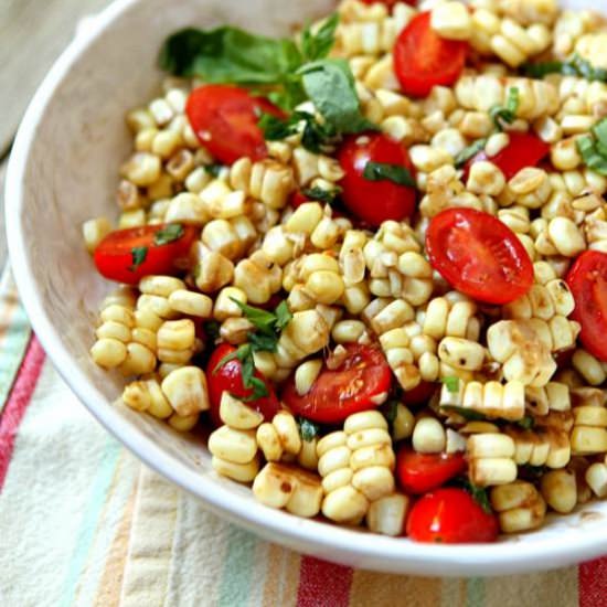 FRESH CORN AND TOMATO SALAD