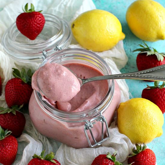 Vanilla Bean Strawberry Curd