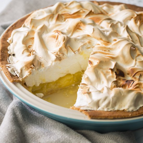 Ultimate lemon meringue pie