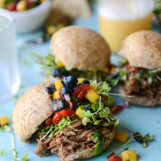 kalua pork sliders