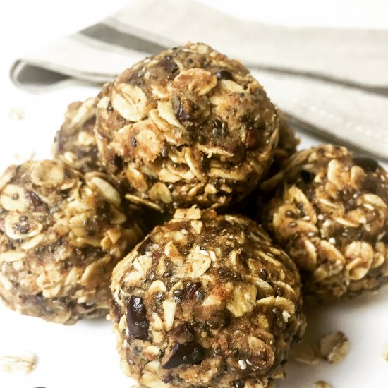 Protein Balls with Cacao and Maple