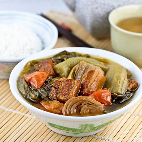 Chai Boey (Mustard Greens Stew)