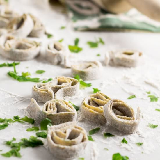 Homemade Green Pasta with Parsley