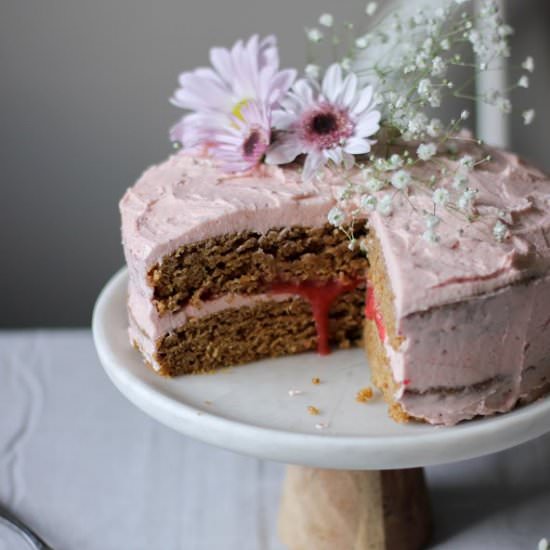 Vanilla Cake Strawberry Buttercream