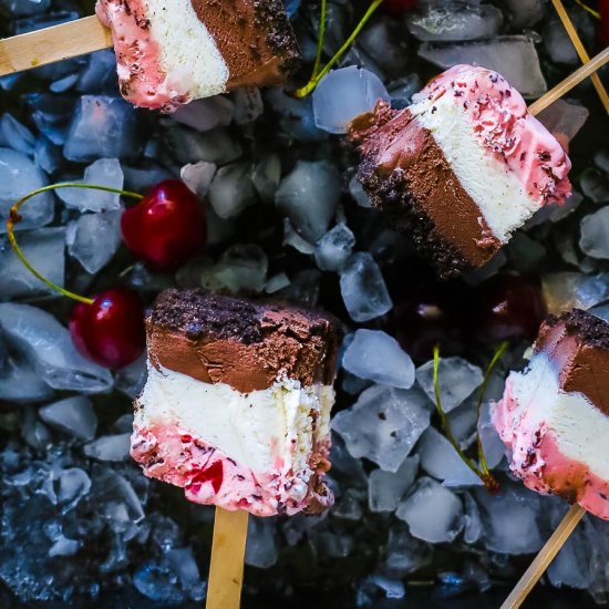 Oreo Ice Cream Cake Pops