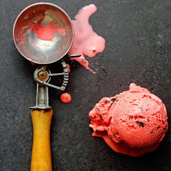 Oreo Red Velvet Ice Cream