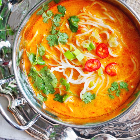 Spicy Thai noodle soup