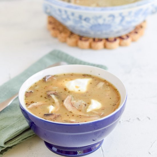 Lovely Luscious Mushroom Soup