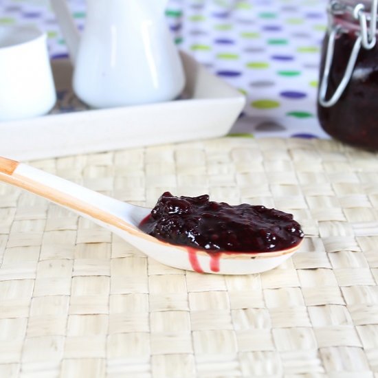 Homemade Blackberry Preserve