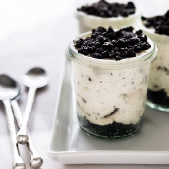 Oreo No Bake Cheesecake Parfaits