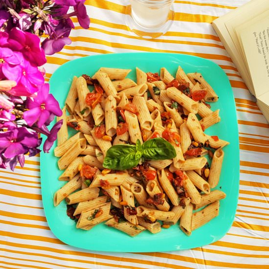 Vegan Tomato and Basil Pasta Salad