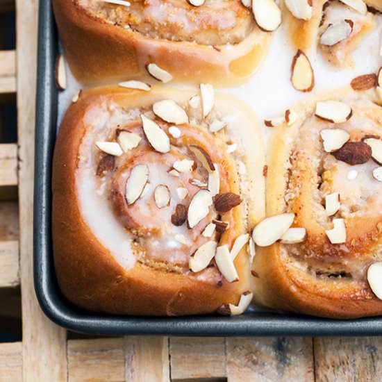 Coconut-Almond Sweet Rolls (Vegan)