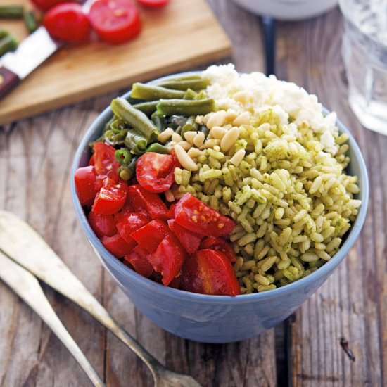 Pesto Rice Salad Bowls