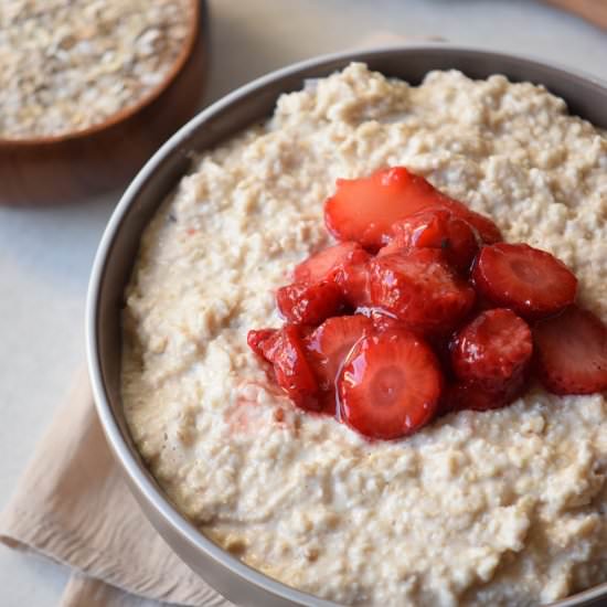 Strawberry Cheesecake Oatmeal