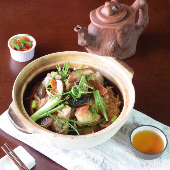 Chicken Rice in Clay Pot