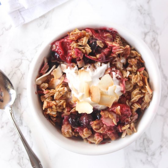 Healthy Mixed Berry Crisp