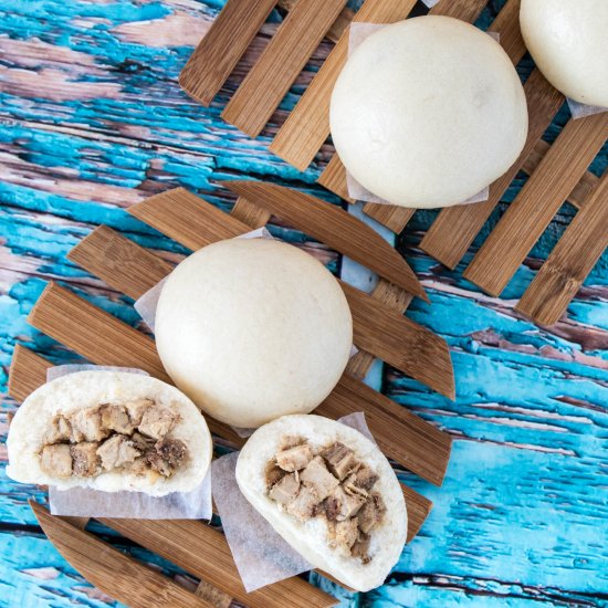 Chinese Steamed Barbecue Pork Buns