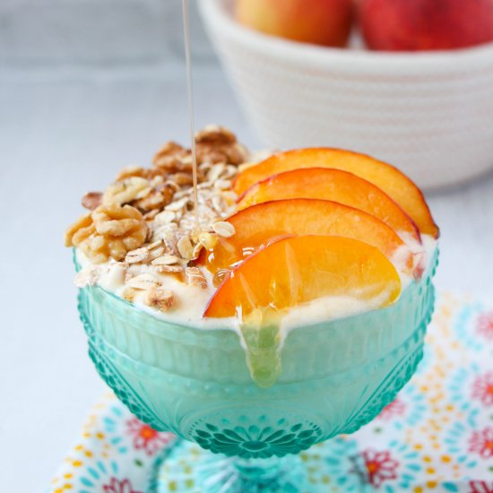 Peach Pie Smoothie Bowl