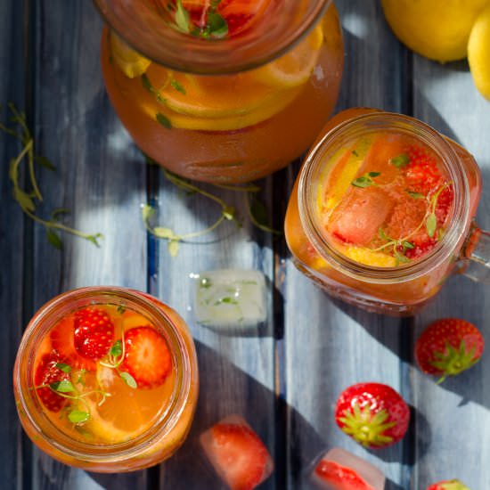 Strawberry-Thyme Lemonade