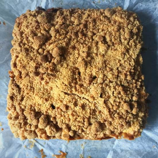 Cinnamon Crumble Cake