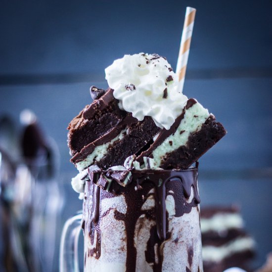 Mint Chip Grasshopper Milkshakes