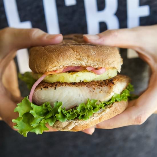 Blackened Mahi Mahi Fish Burgers