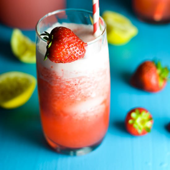 Pineapple Strawberry Lemonade