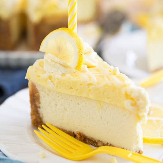 White Chocolate Lemon Curd Cheesecake