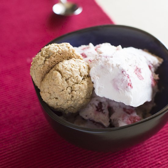 Quick & Easy Strawberry Ice Cream