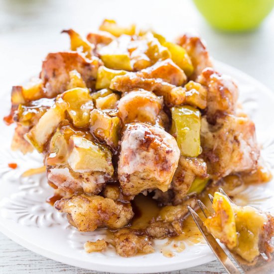 Caramel Apple Cinnamon Roll Bake