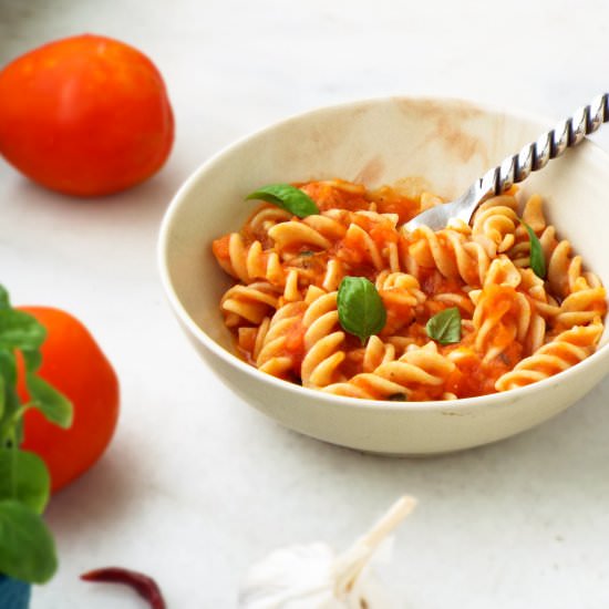 Classic Tomato-based Pasta