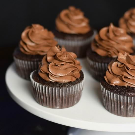 Chocolate Ganache Filled Cupcakes