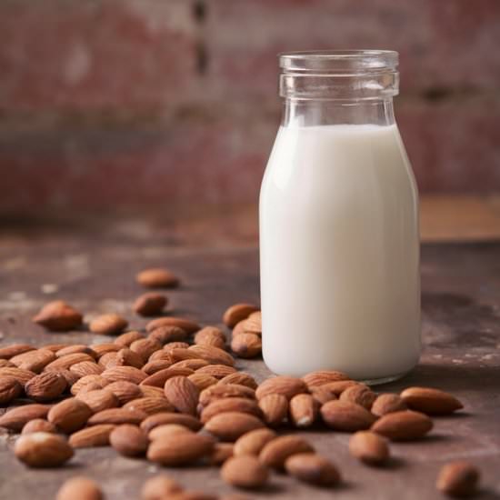 Homemade Raw Almond Milk