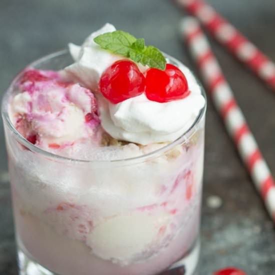 7up Cherry Float