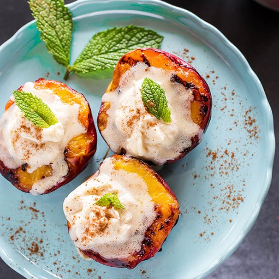 Grilled Peaches with Mascarpone