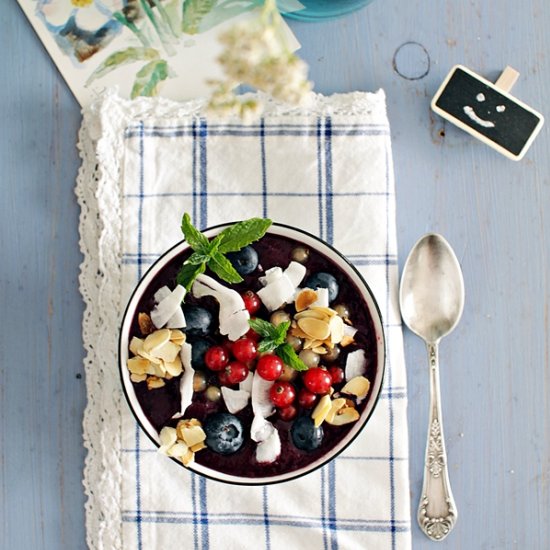 Blueberry Smoothie Bowl