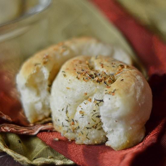 Eggless Garlic Thyme Rolls