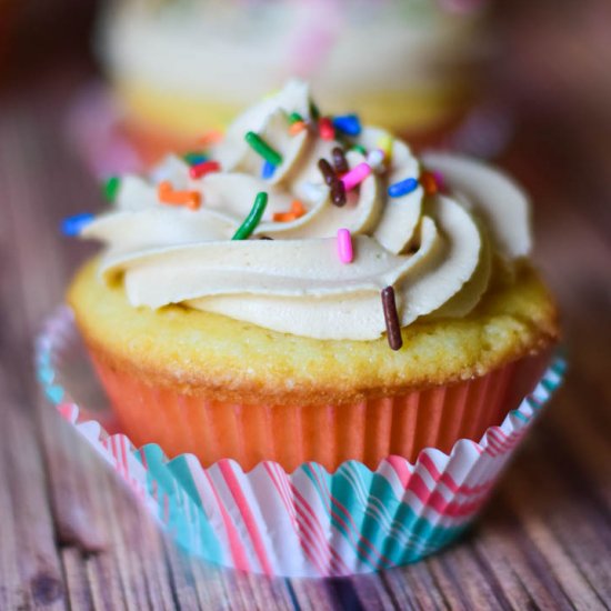 Peanut Butter & Jelly Cupcakes