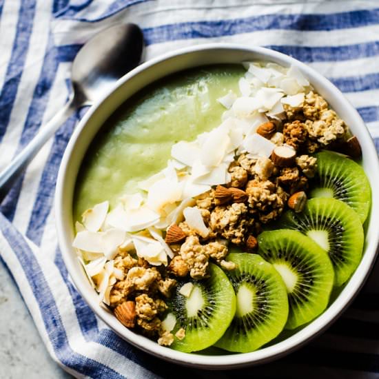 Key Lime Smoothie Bowl