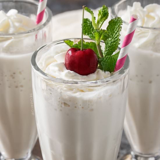 Skinny Vanilla Protein Milkshake