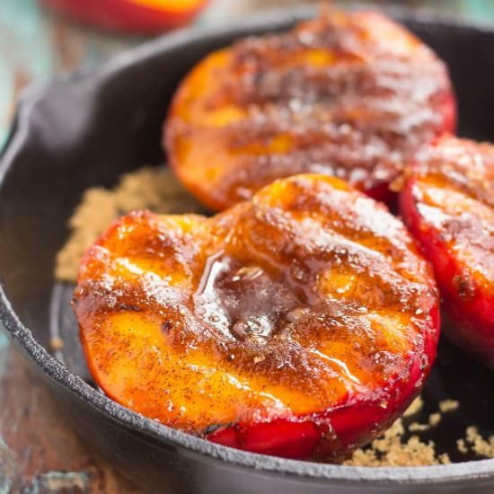 Grilled Peaches with Cinnamon