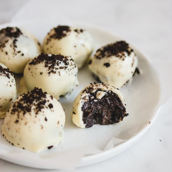 White Chocolate Oreo Truffles