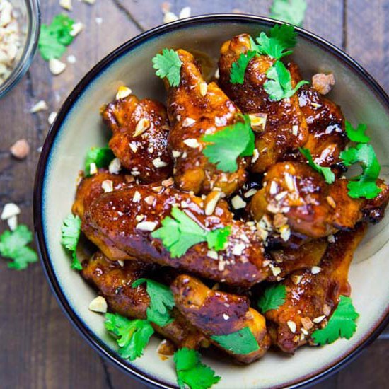 Honey Sriracha Glazed Wings