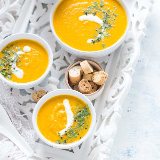 Roasted Carrot Onion Soup