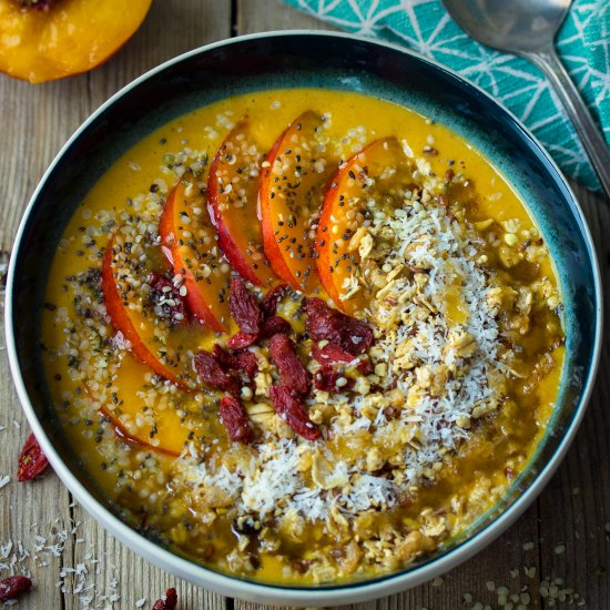 Stone Fruit Smoothie Bowl