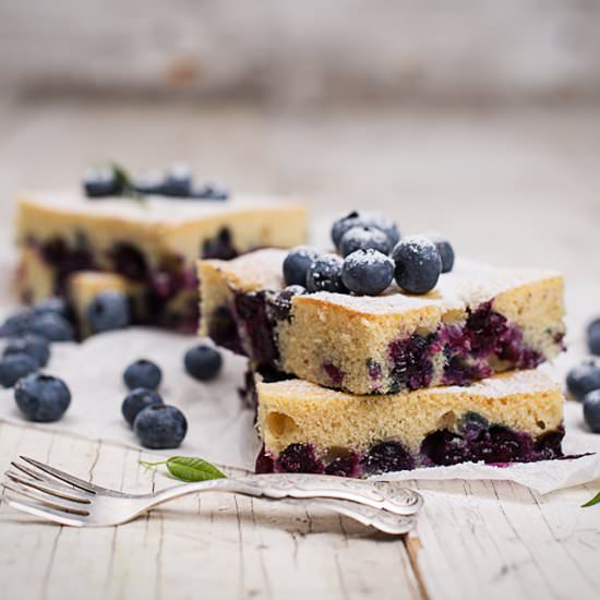 Blackberry cake