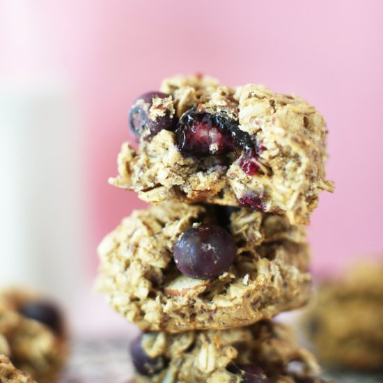 Healthy Blueberry Breakfast Cookies