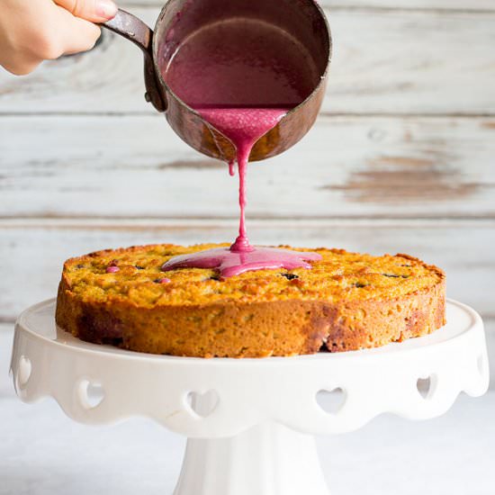 Coconut, vanilla & blueberry cake